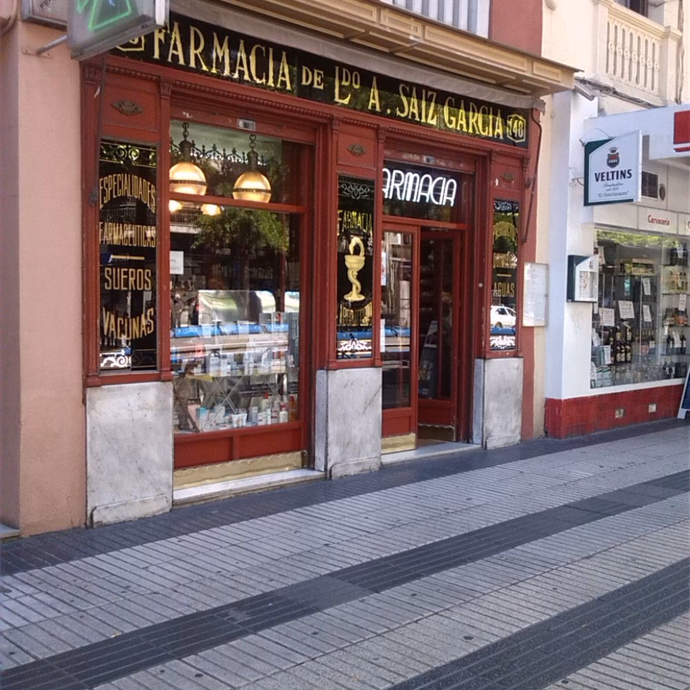 ¿Dónde está la farmacia en Cartagena?