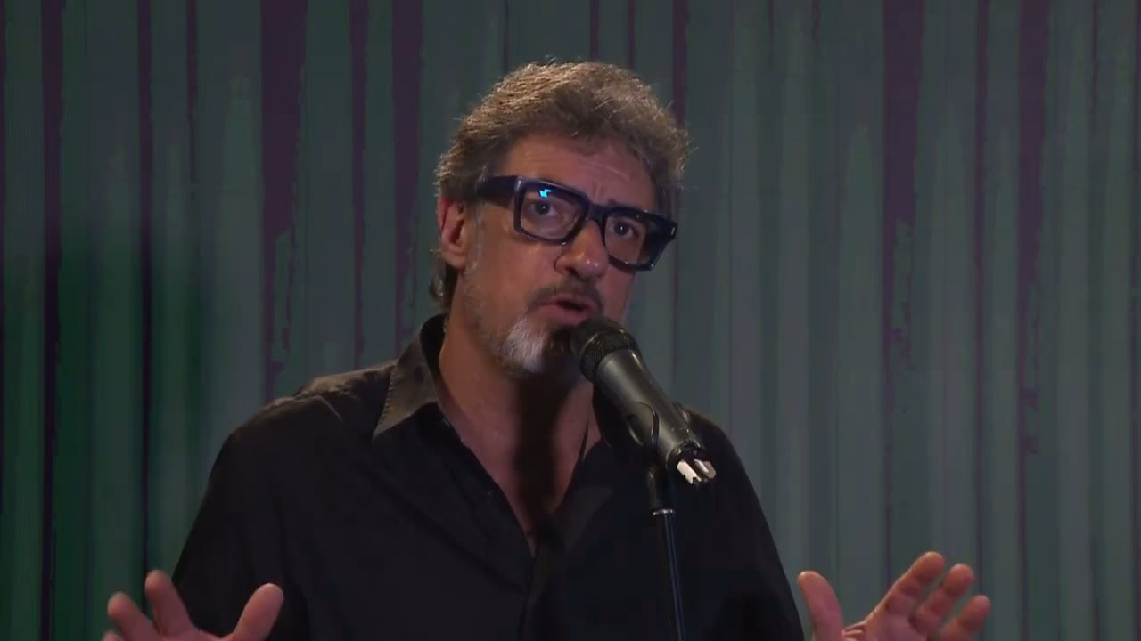 ¿Qué opina Alessandra sobre los chistes de Eugenio?