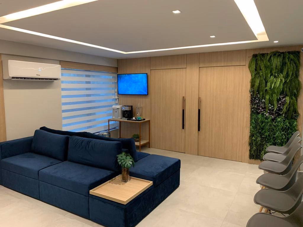 Quantos especialistas ortopedistas existem em Fortaleza - CE?