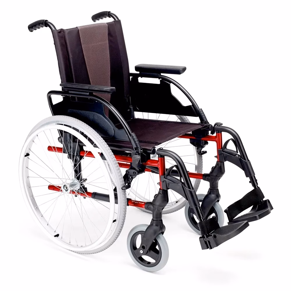 ¿Cuál es la profundidad del asiento en la silla de ruedas?