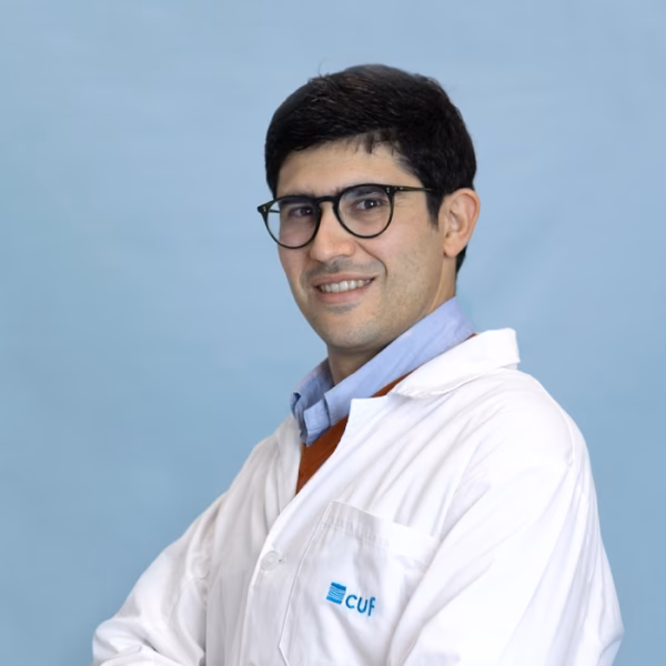 Qual foi o projeto que originou o centro de Ortopedia?