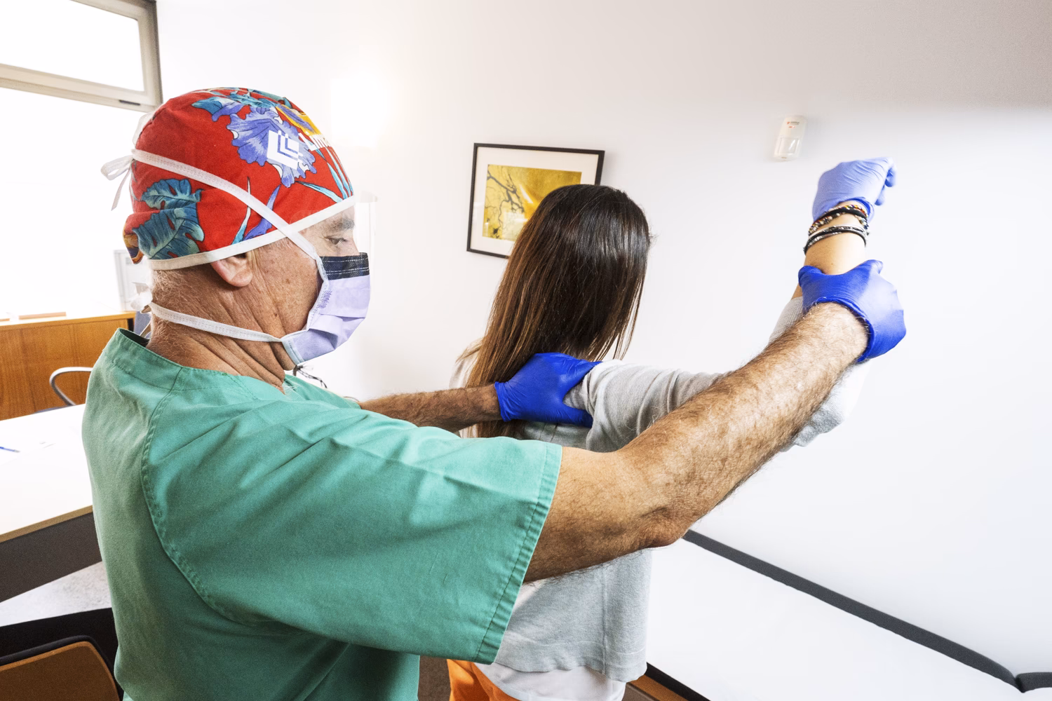 ¿Cuántos años dura la carrera de especialista en hueso?