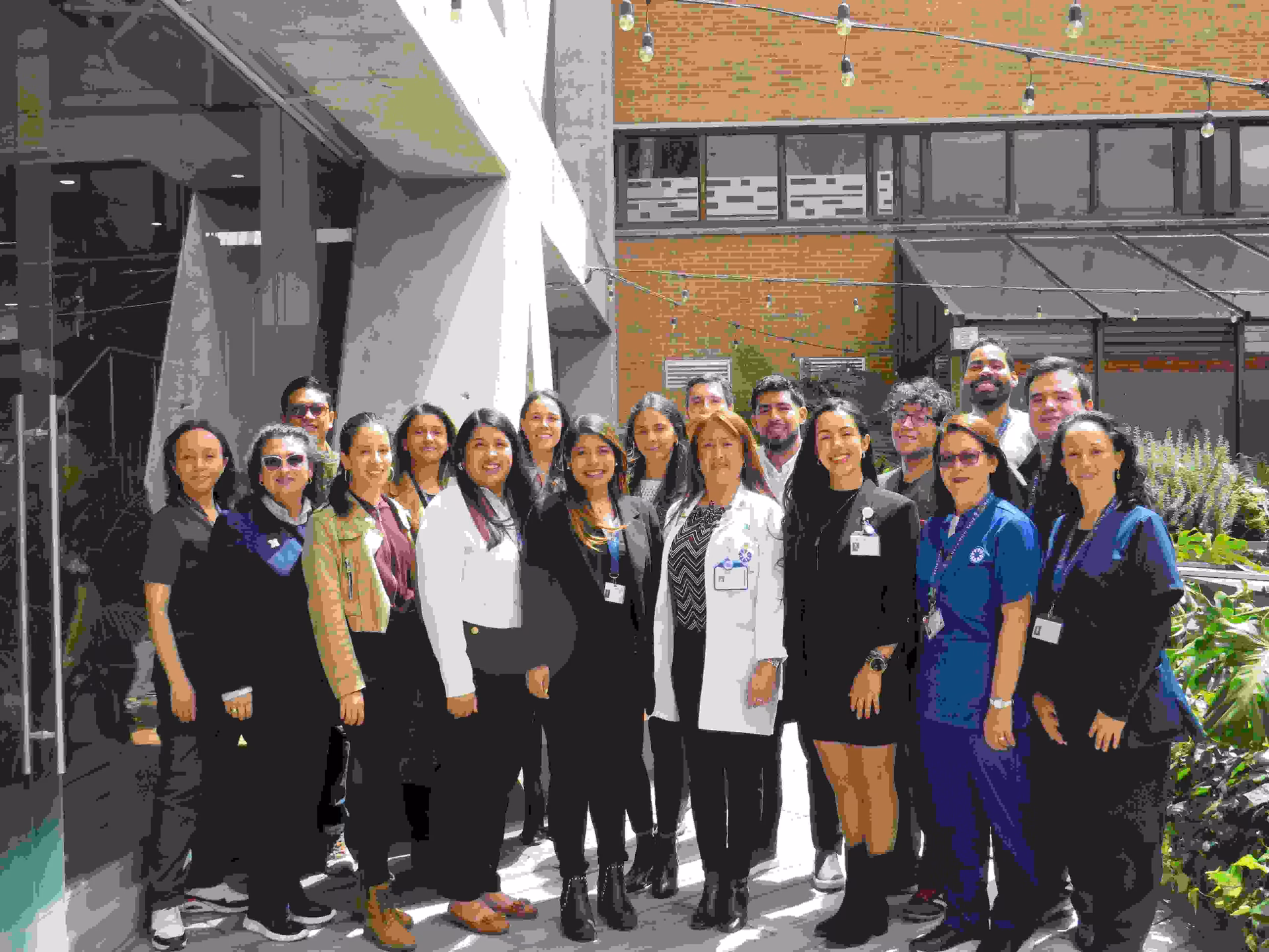 ¿Qué especialidades ofrece la Fundación Santa Fé en Ginecología?