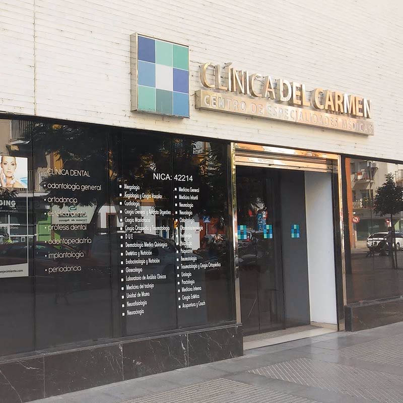 ¿Qué especialidades ofrece clínica del Carmen en Huelva?