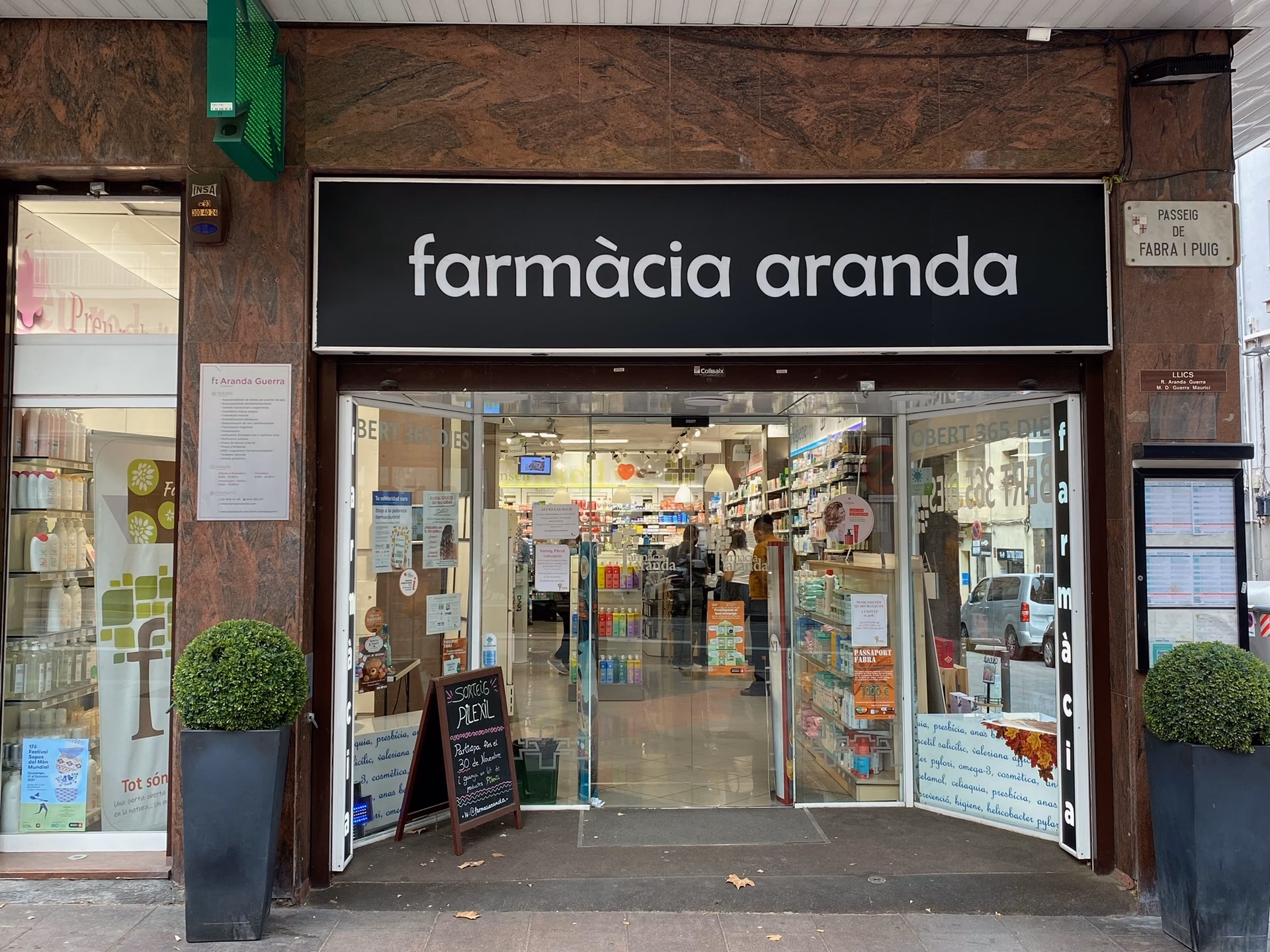 ¿Qué especialidades trata Centro Médico Fabra y Puig enbarcelona?