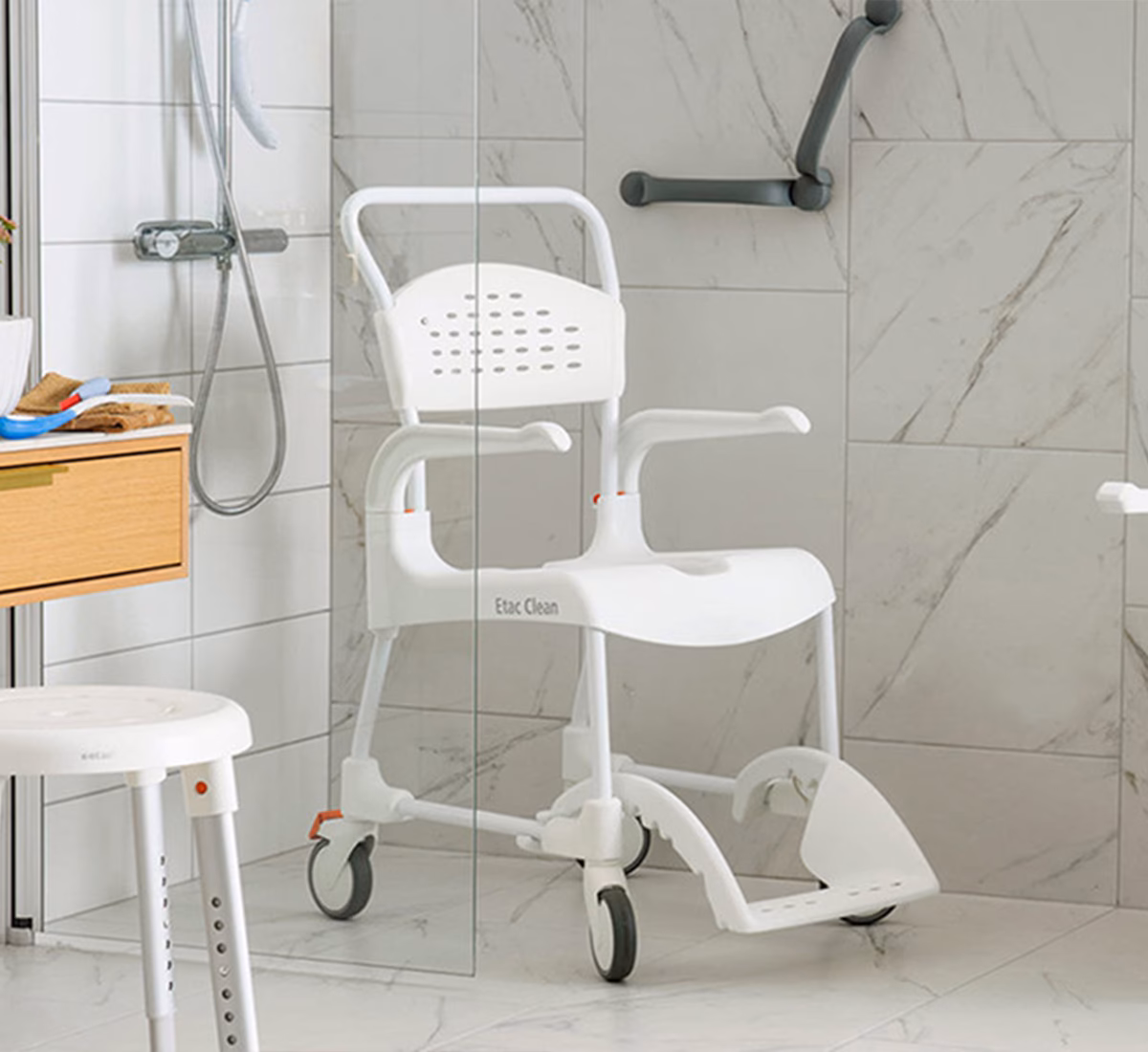 ¿Cómo contactar con centro médico Estella?