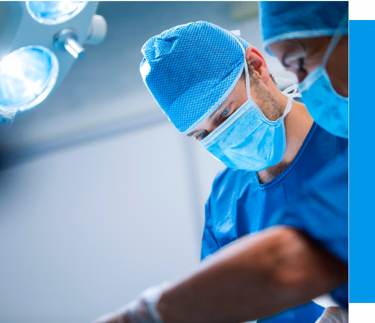 ¿Quién es el especialista en fracturas expuestas de huesos largos?