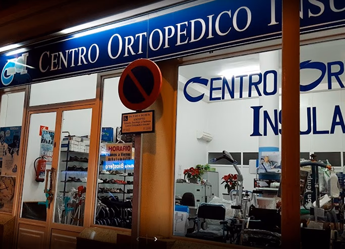 ¿Qué ofrece la unidad médica especializada en dermatología en Lanzarote?