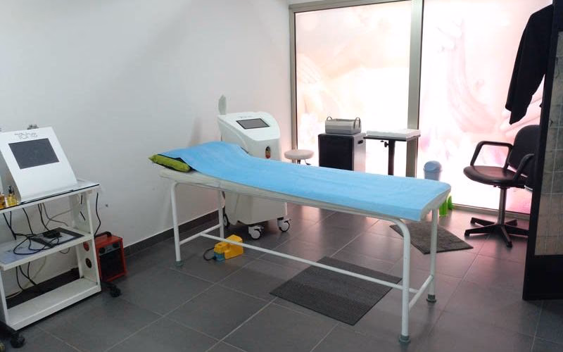 ¿Cuál es el centro de salud de Piedras Blancas?