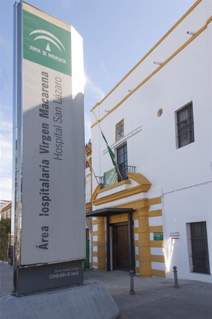¿Quién fundó el Hospital de San Lázaro?