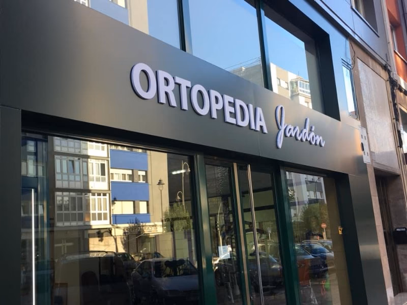 ¿Qué hace un especialista en ortopedia infantil?