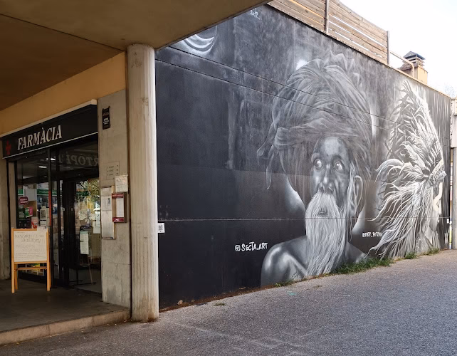 ¿Qué es Clínica Girona?